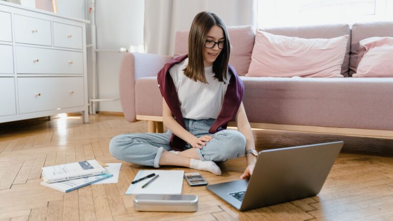 Permis à 17 ans sans conduite accompagnée : est-ce possible ?